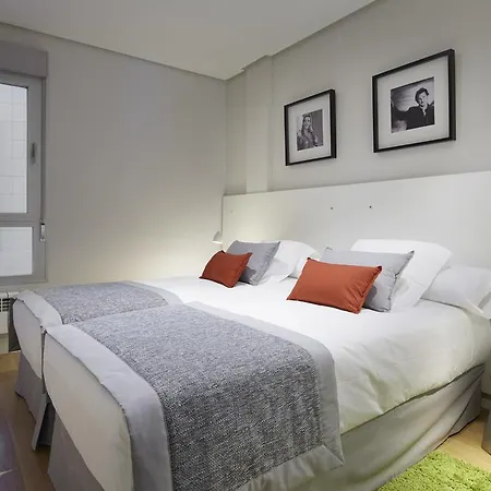 Appartement Black & White 4 By Feelfree